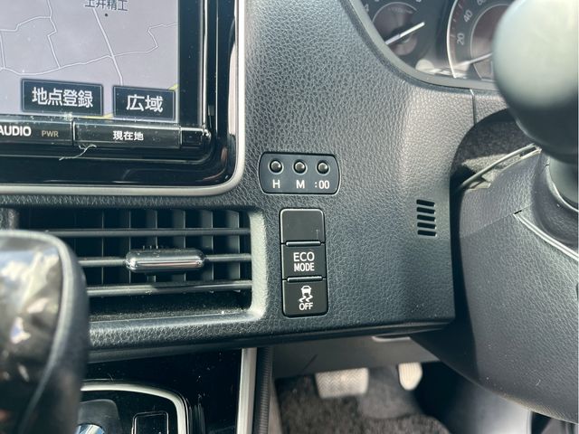 TOYOTA ESQUIRE 2017 Image 31