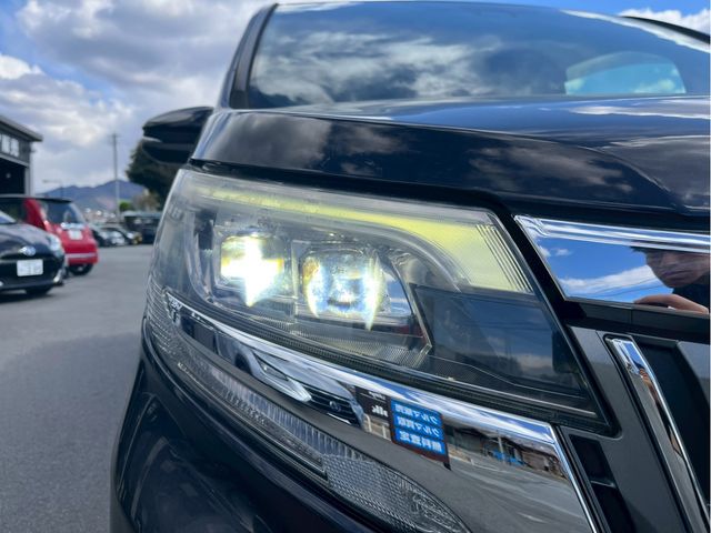 TOYOTA ESQUIRE 2017 Image 31