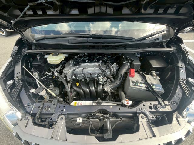 TOYOTA ESQUIRE 2017 Image 31