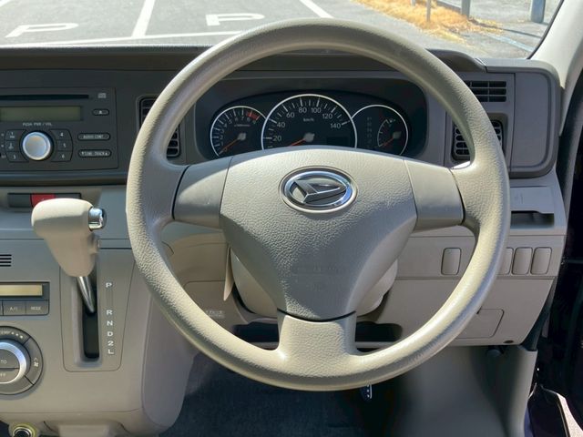 DAIHATSU ATRAI WAGON 2011 Image 31