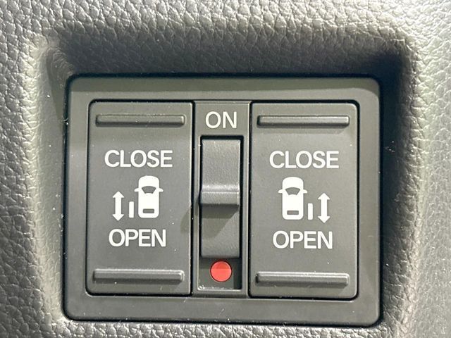 HONDA N BOX CUSTOM 2022 Image 31