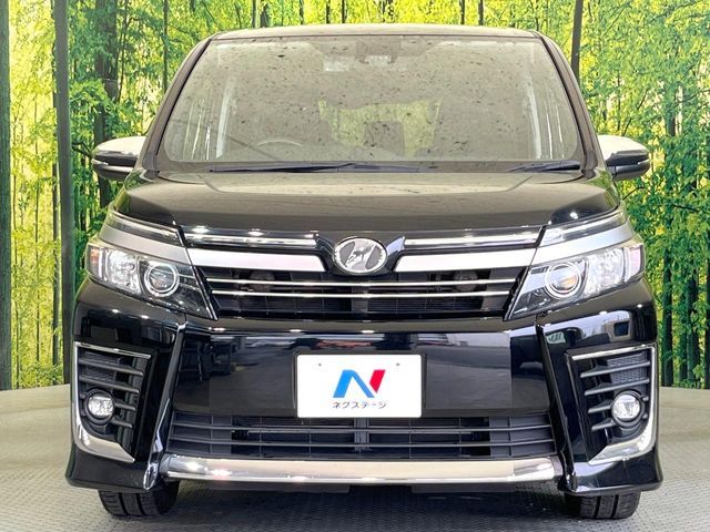 TOYOTA VOXY 2016 Image 31