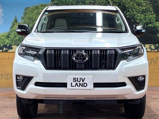 TOYOTA LANDCRUISER PRADO 2023 Image 31