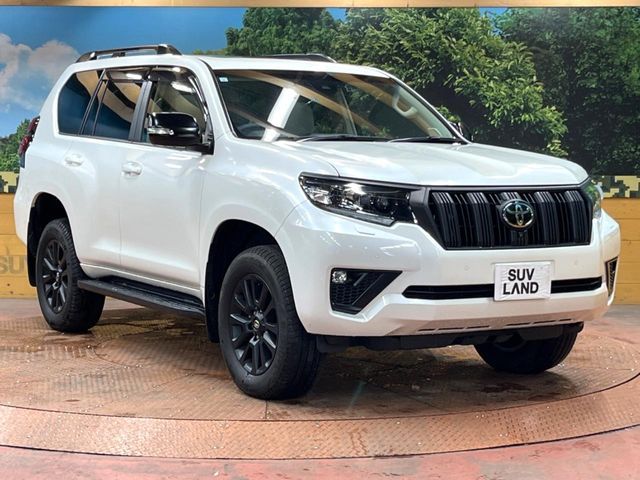 TOYOTA LANDCRUISER PRADO 2023 Image 31