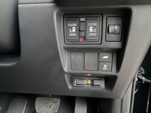 HONDA STEPWAGON SPADA 2025 Image 31