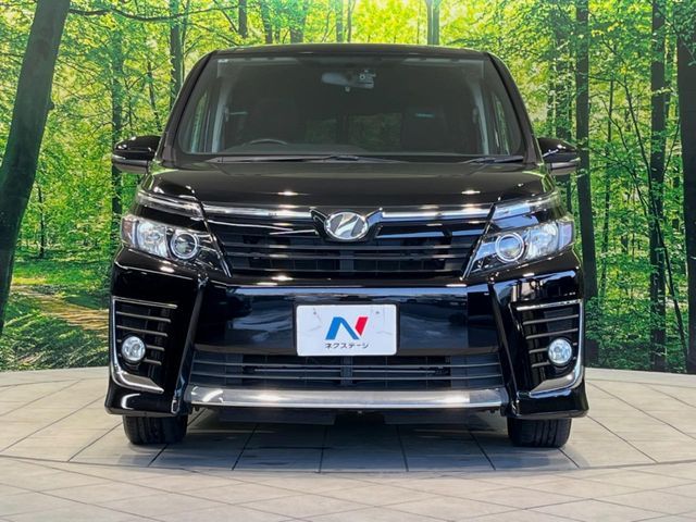 TOYOTA VOXY 2014 Image 31