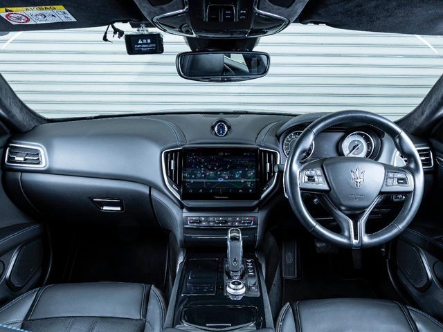 MASERATI GHIBLI SEDA 2022 Image 31