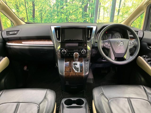 TOYOTA VELLFIRE 2019 Image 31