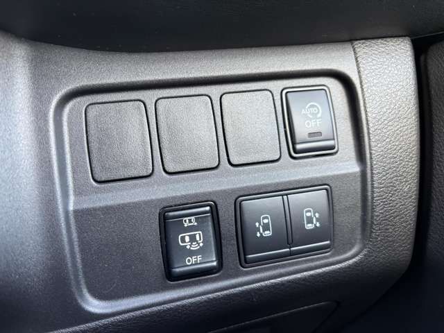 NISSAN SERENA  S-HYBRID 4WD 2019 Image 31