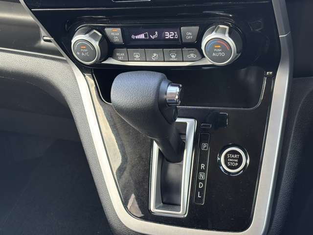 NISSAN SERENA  S-HYBRID 4WD 2019 Image 31