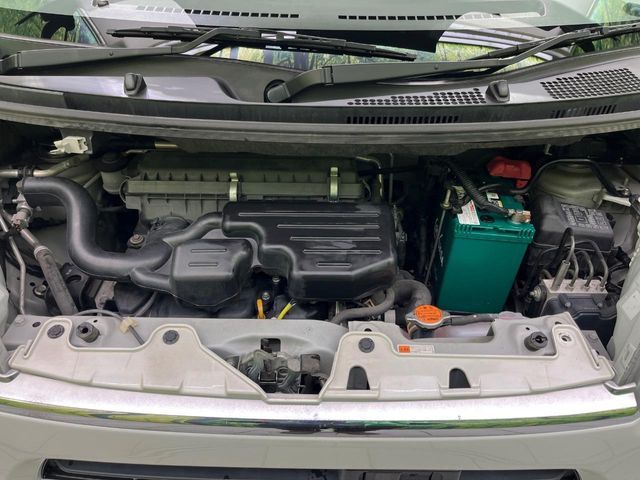 DAIHATSU TANTO 2015 Image 31