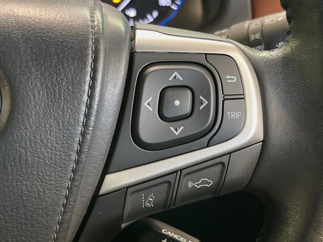 TOYOTA HARRIER 2WD 2017 Image 31