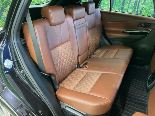 TOYOTA HARRIER 2WD 2017 Image 31