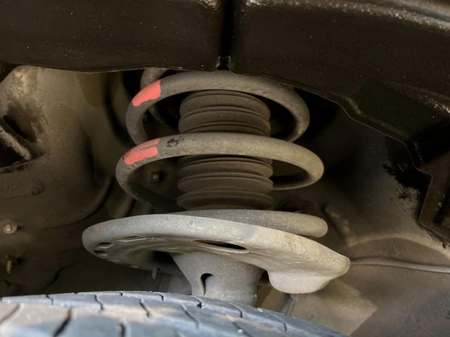 TOYOTA HARRIER 2WD 2017 Image 31