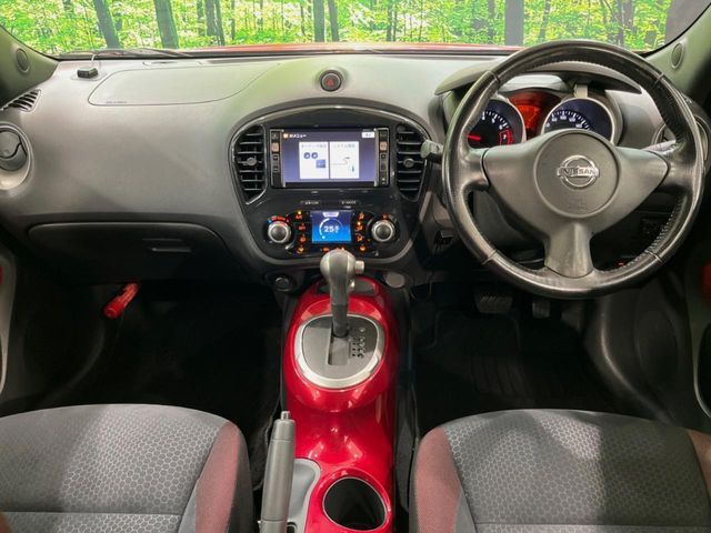 NISSAN JUKE 2011 Image 31