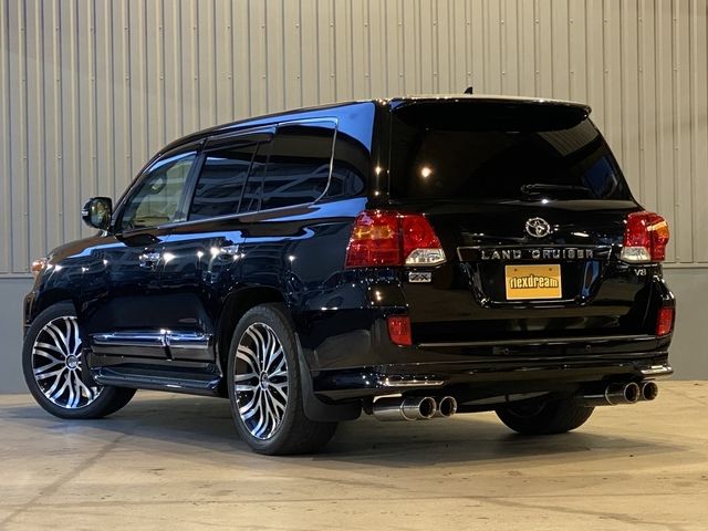 TOYOTA LANDCRUISER WAGON 2013 Image 31