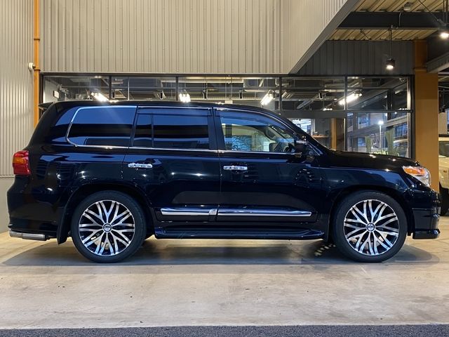 TOYOTA LANDCRUISER WAGON 2013 Image 31