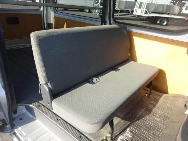 TOYOTA HIACE 2020 Image 31