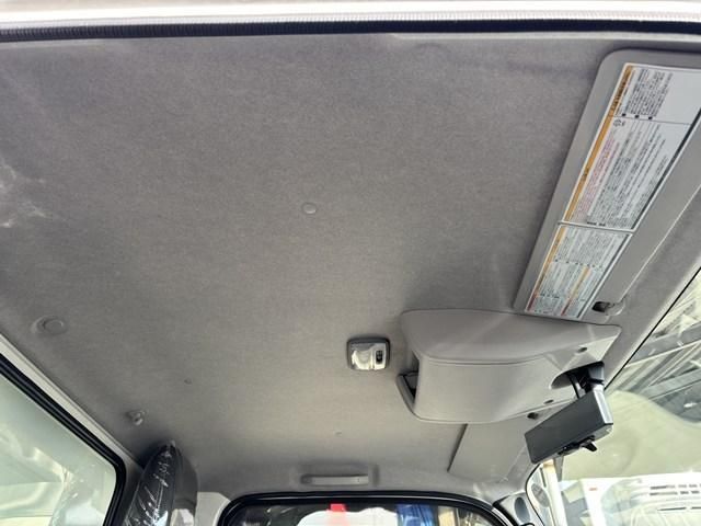 ISUZU ELF 2024 Image 31