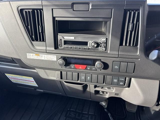 ISUZU ELF 2024 Image 31