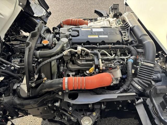 ISUZU ELF 2024 Image 31