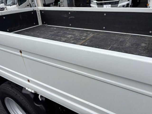 ISUZU ELF 2024 Image 31