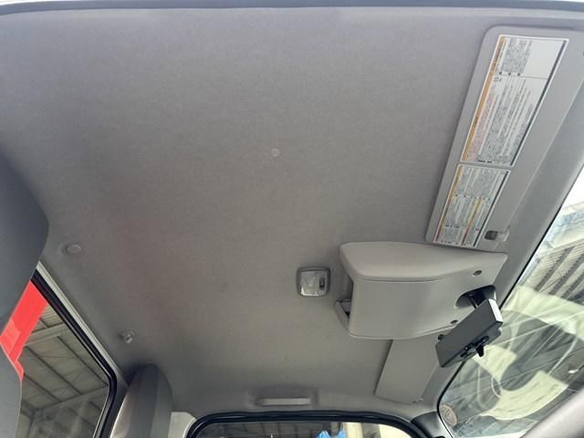 ISUZU ELF 2024 Image 31