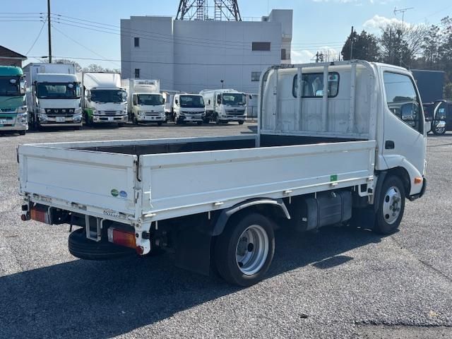 TOYOTA DYNA 2017 Image 31