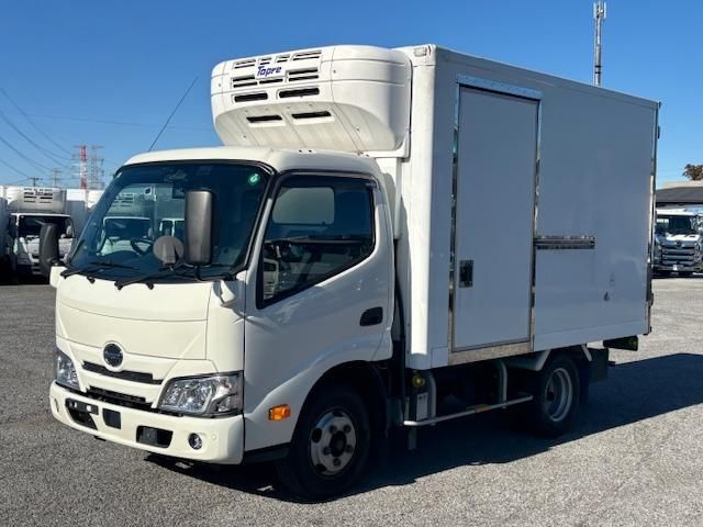 HINO DUTRO 2021 Image 31