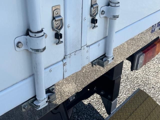 HINO DUTRO 2021 Image 31