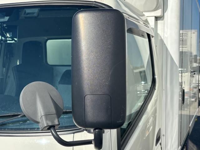 HINO DUTRO 2021 Image 31