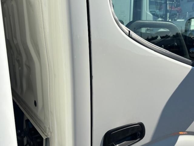 HINO DUTRO 2021 Image 31