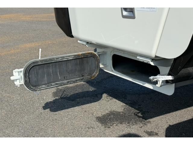 MITSUBISHI CANTER 2024 Image 31