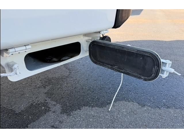 MITSUBISHI CANTER 2024 Image 31