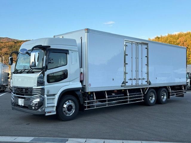 MITSUBISHI FUSOU SUPER GREAT 2025 Image 31