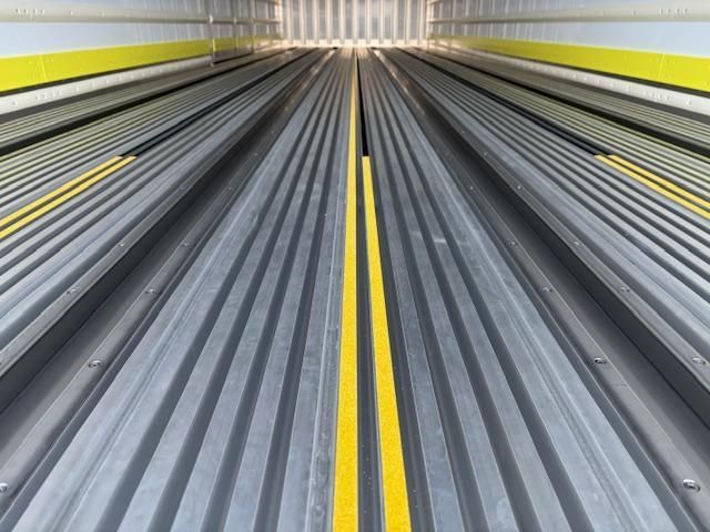 MITSUBISHI FUSOU SUPER GREAT 2025 Image 31