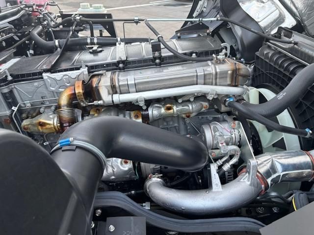 MITSUBISHI FUSOU SUPER GREAT 2025 Image 31