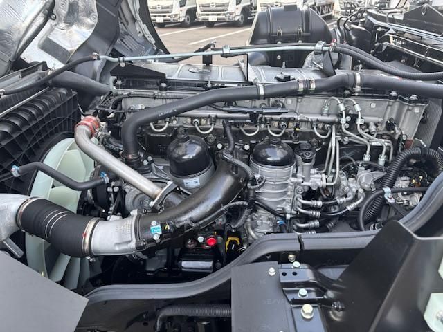 MITSUBISHI FUSOU SUPER GREAT 2025 Image 31