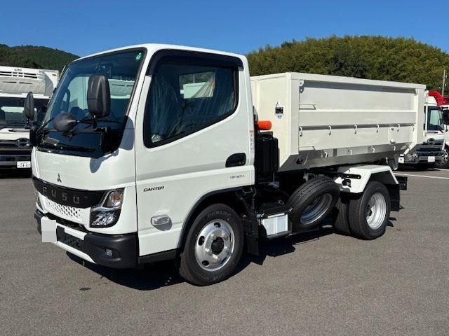 MITSUBISHI CANTER 2025 Image 31