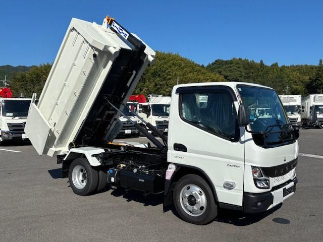 MITSUBISHI CANTER 2025 Image 31