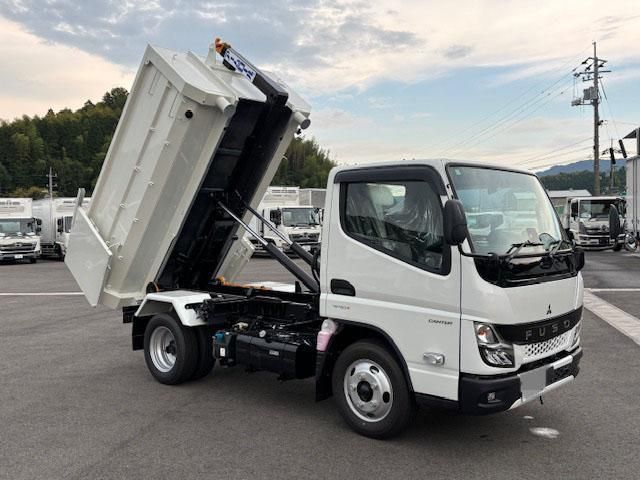 MITSUBISHI CANTER 2025 Image 31