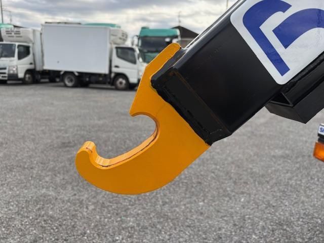 MITSUBISHI CANTER 2025 Image 31