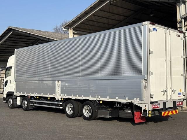 ISUZU GIGA 2025 Image 31