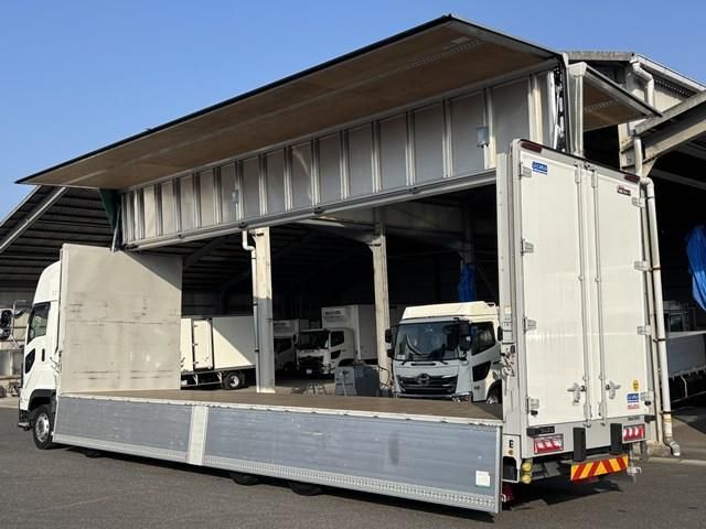 ISUZU GIGA 2025 Image 31