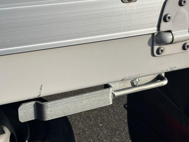 ISUZU GIGA 2025 Image 31