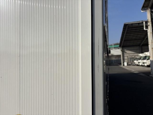 ISUZU GIGA 2025 Image 31