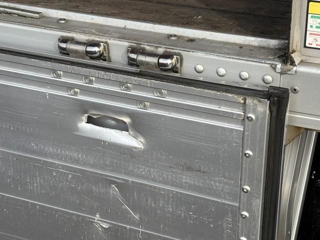 ISUZU FORWARD 2015 Image 31