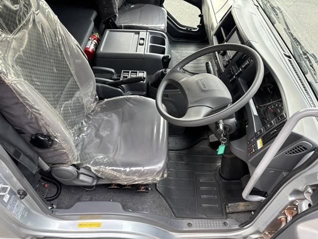 ISUZU FORWARD 2015 Image 31