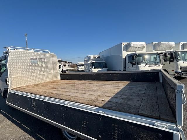 ISUZU ELF 2020 Image 31