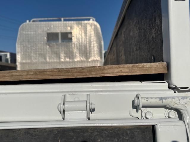 ISUZU ELF 2020 Image 31